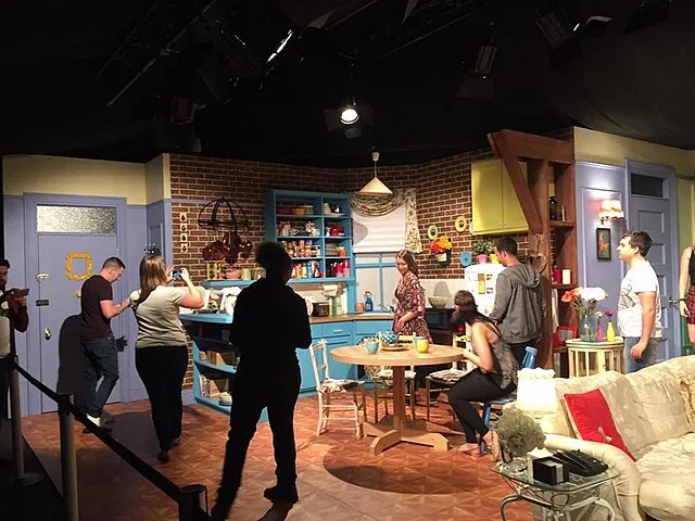 13 Sitcom Houses That Made No Architectural Sense