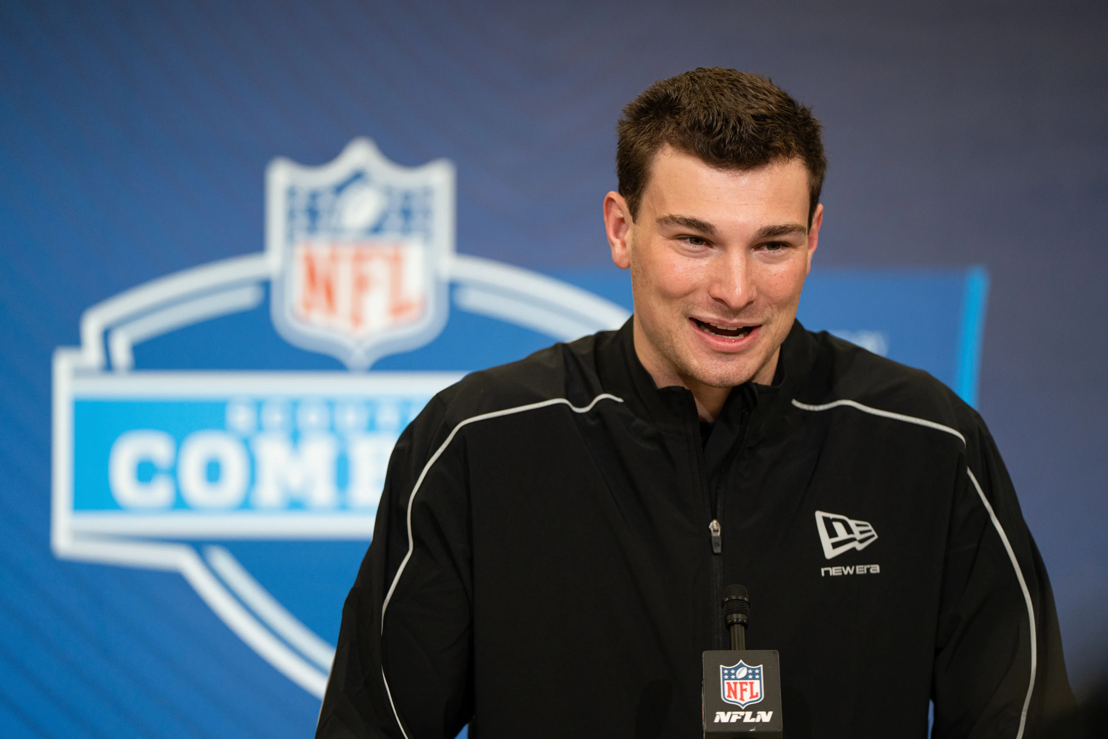 Raiders Weigh Top Pick Options as Mendoza and Simpson Lead QB Debate