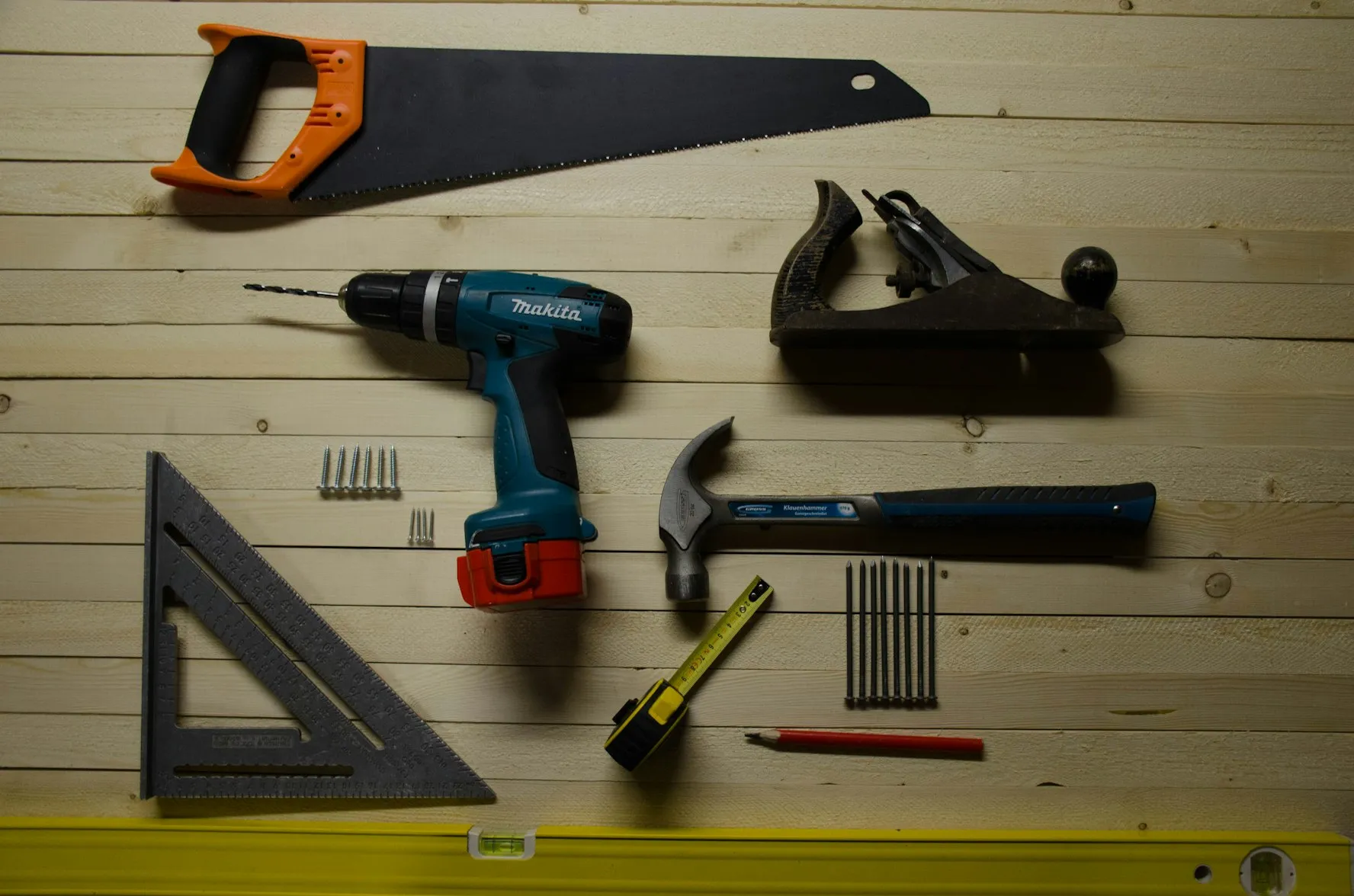 20 Must-Have Tools for Budget-Friendly Home Renovations