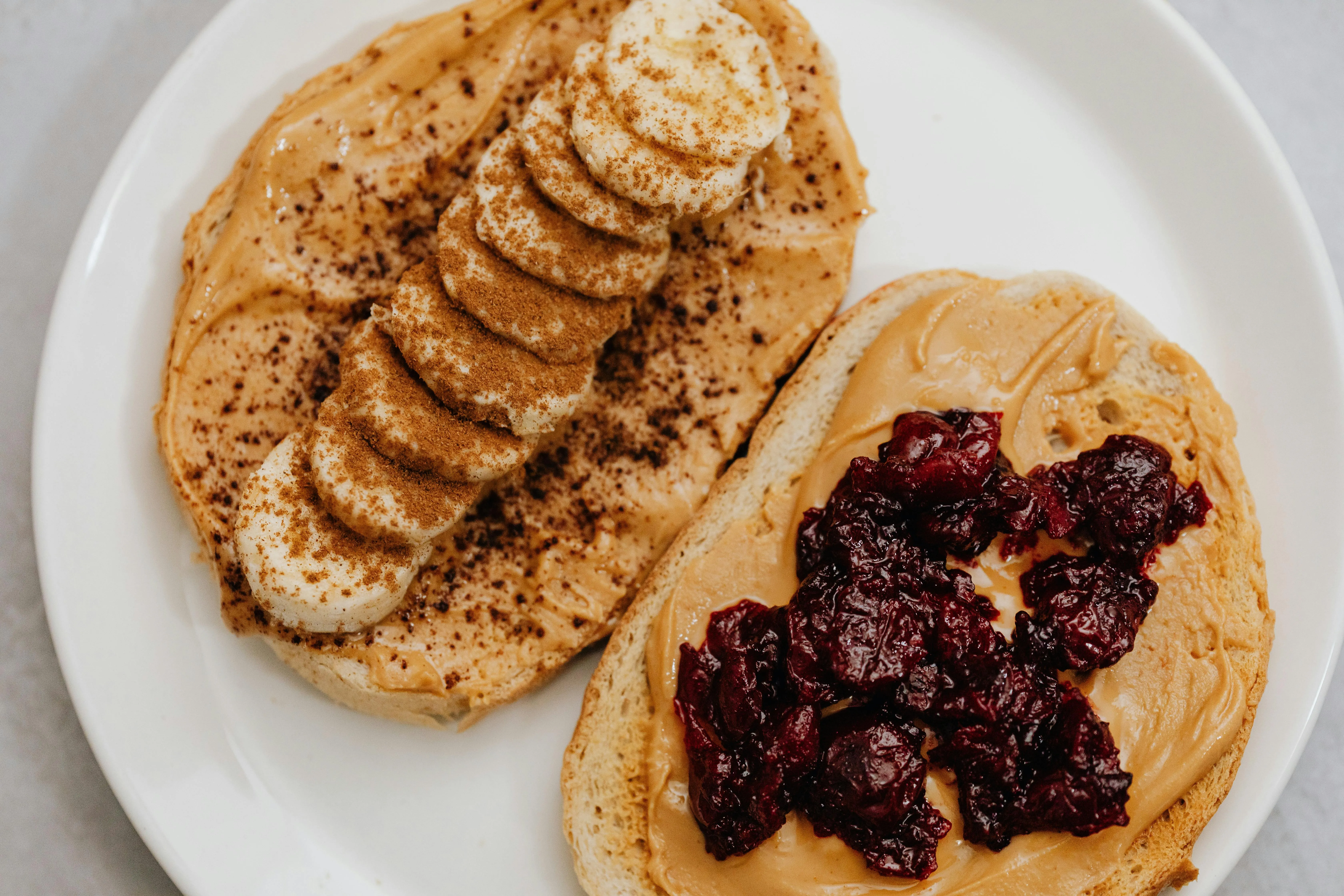 Karola G on pexels