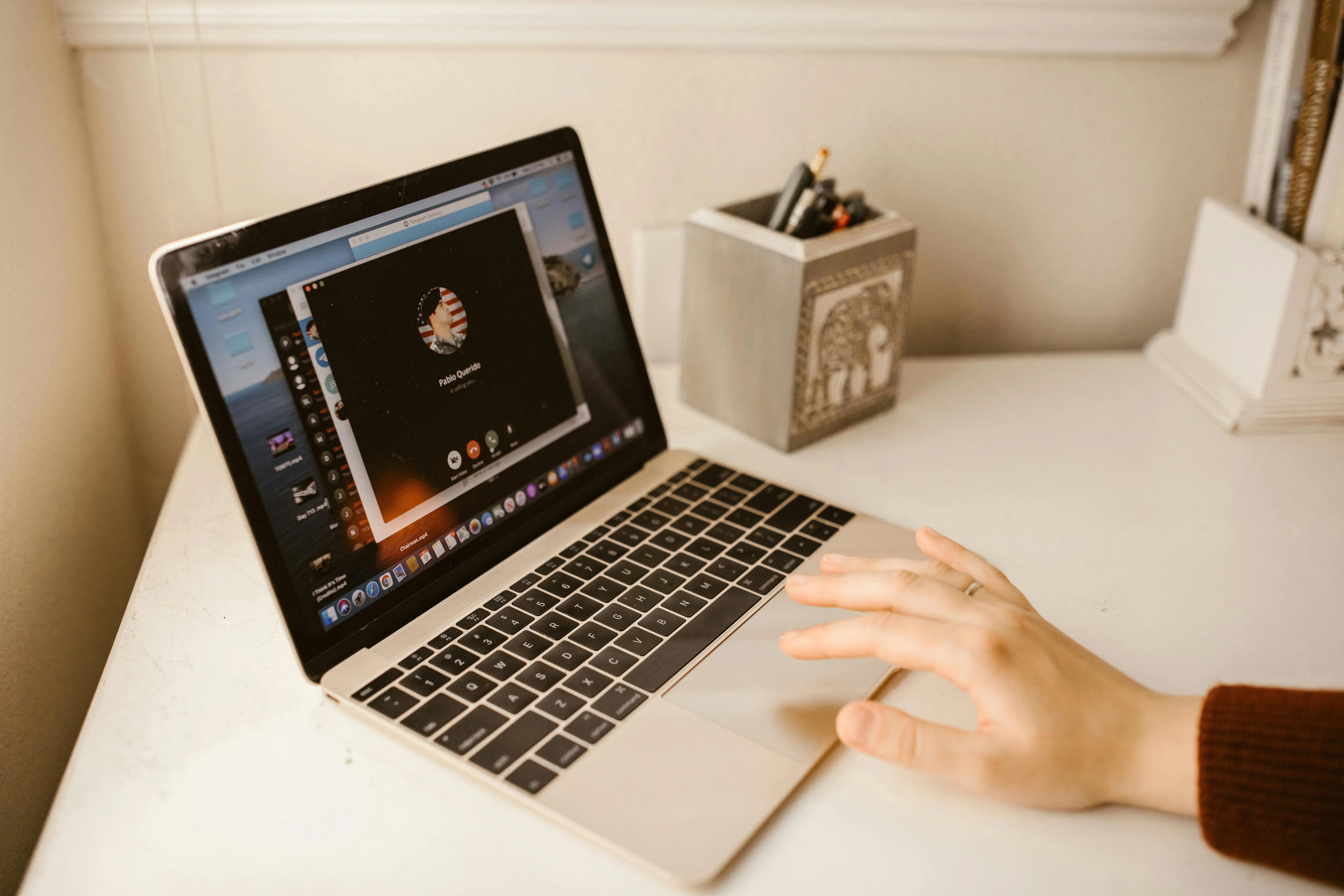 RDNE Stock project on pexels