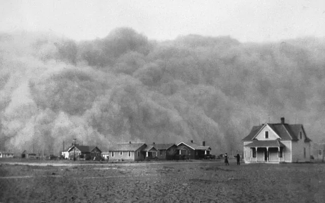 15 Historic Weather Events Recorded Before Modern Instruments