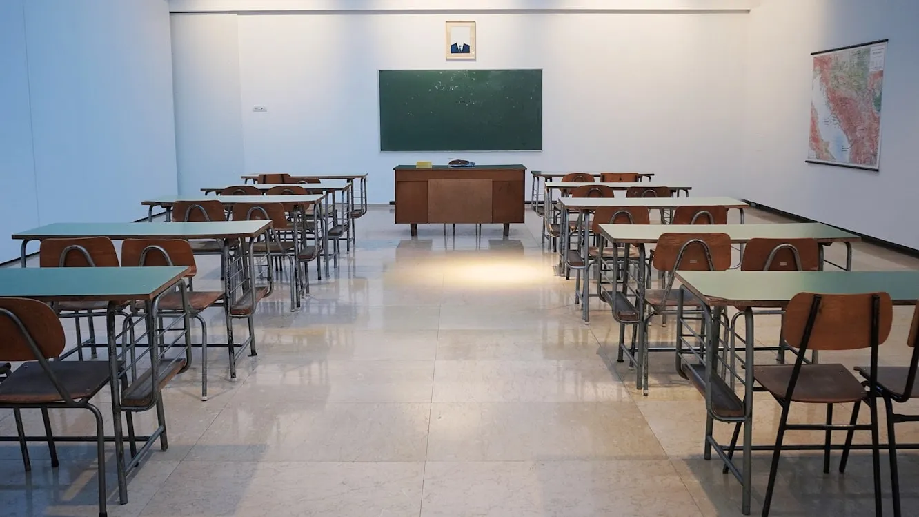 17 School Rules Every Student Followed in the '60s