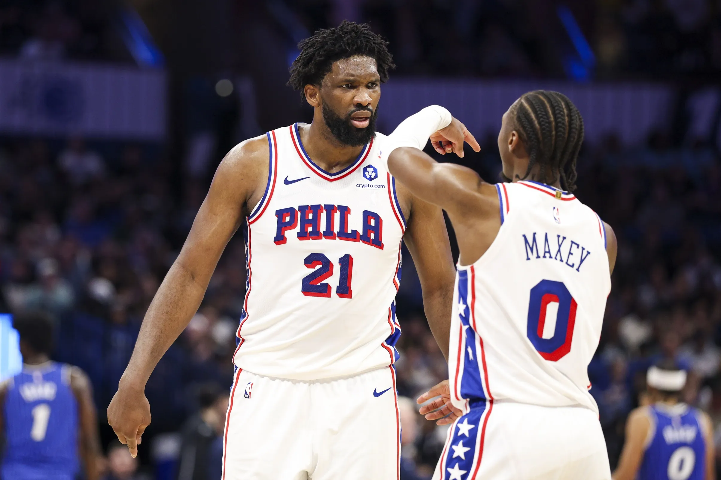 Embiid’s Throwback Slam Lifts 76ers Past Magic