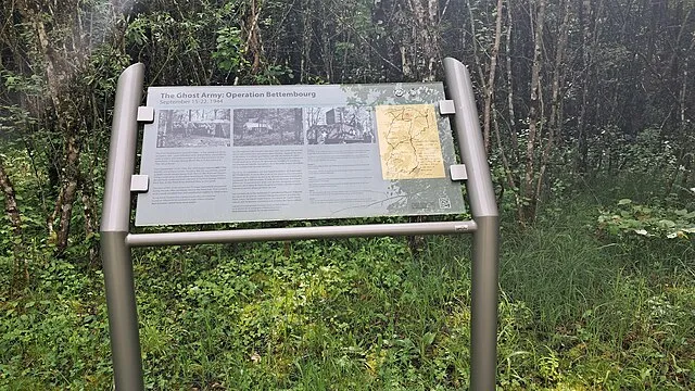 Zinneke on Wikimedia Commons