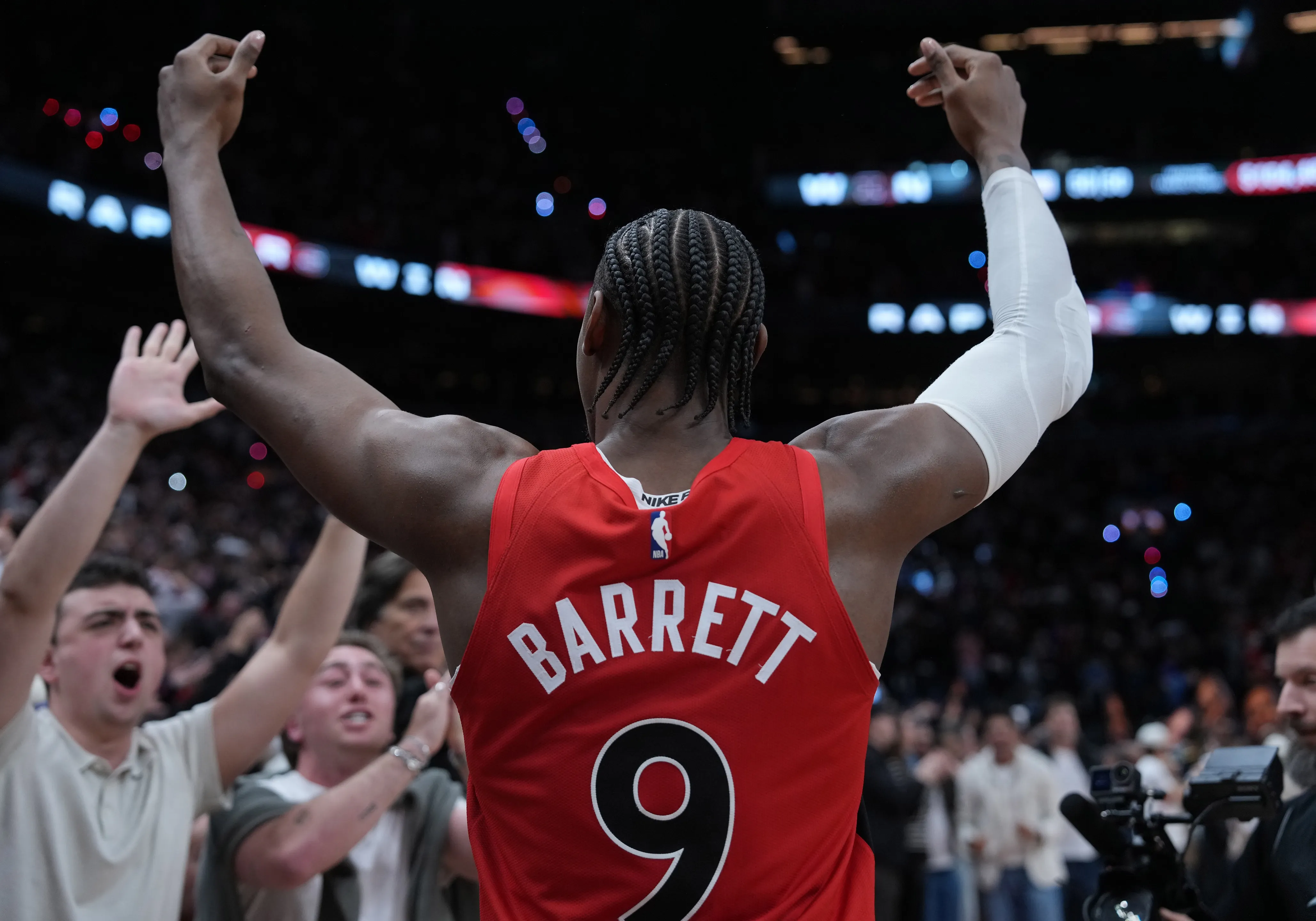 Barrett’s Late Three Lifts Raptors Past Cavs, Forces Game 7 Showdown