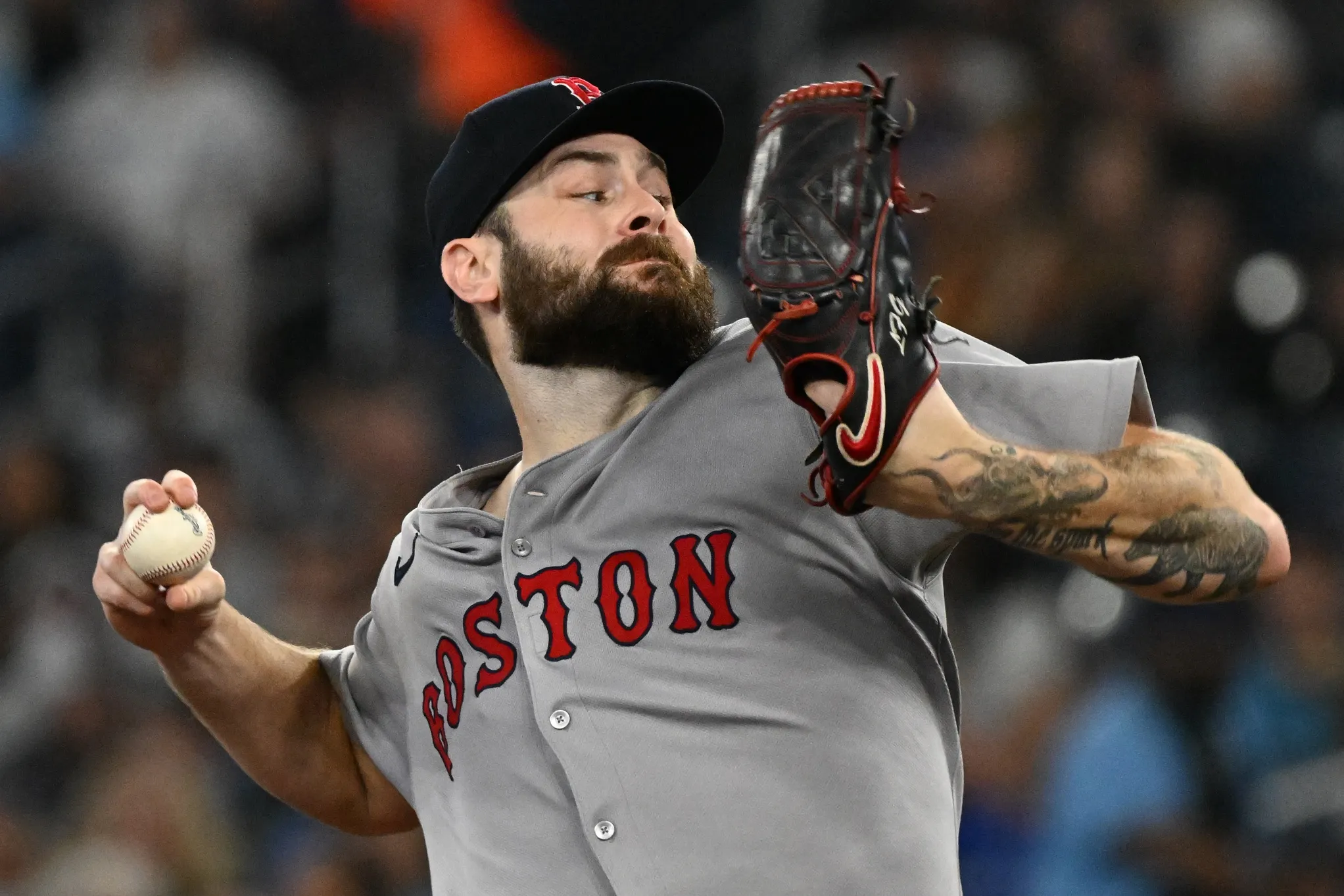 Detroit Tigers Eye Lucas Giolito to Bolster Rotation