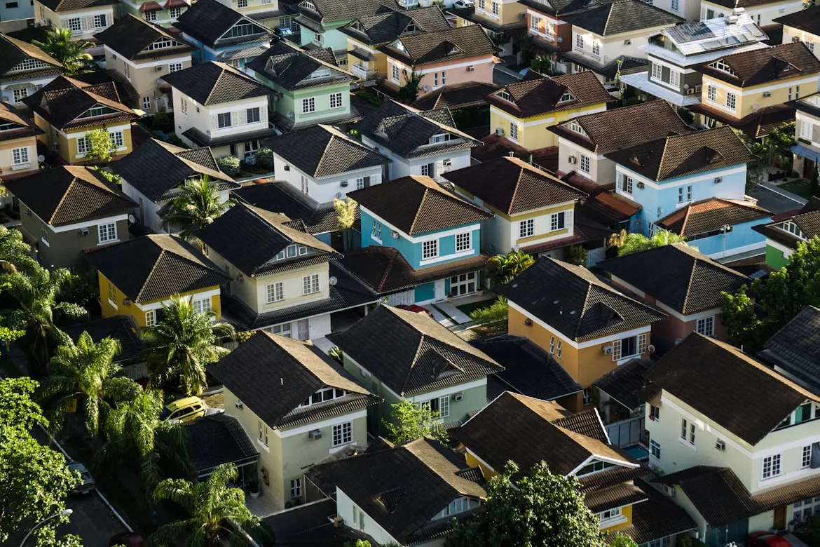 17 Things Every Neighborhood Had That Slowly Disappeared