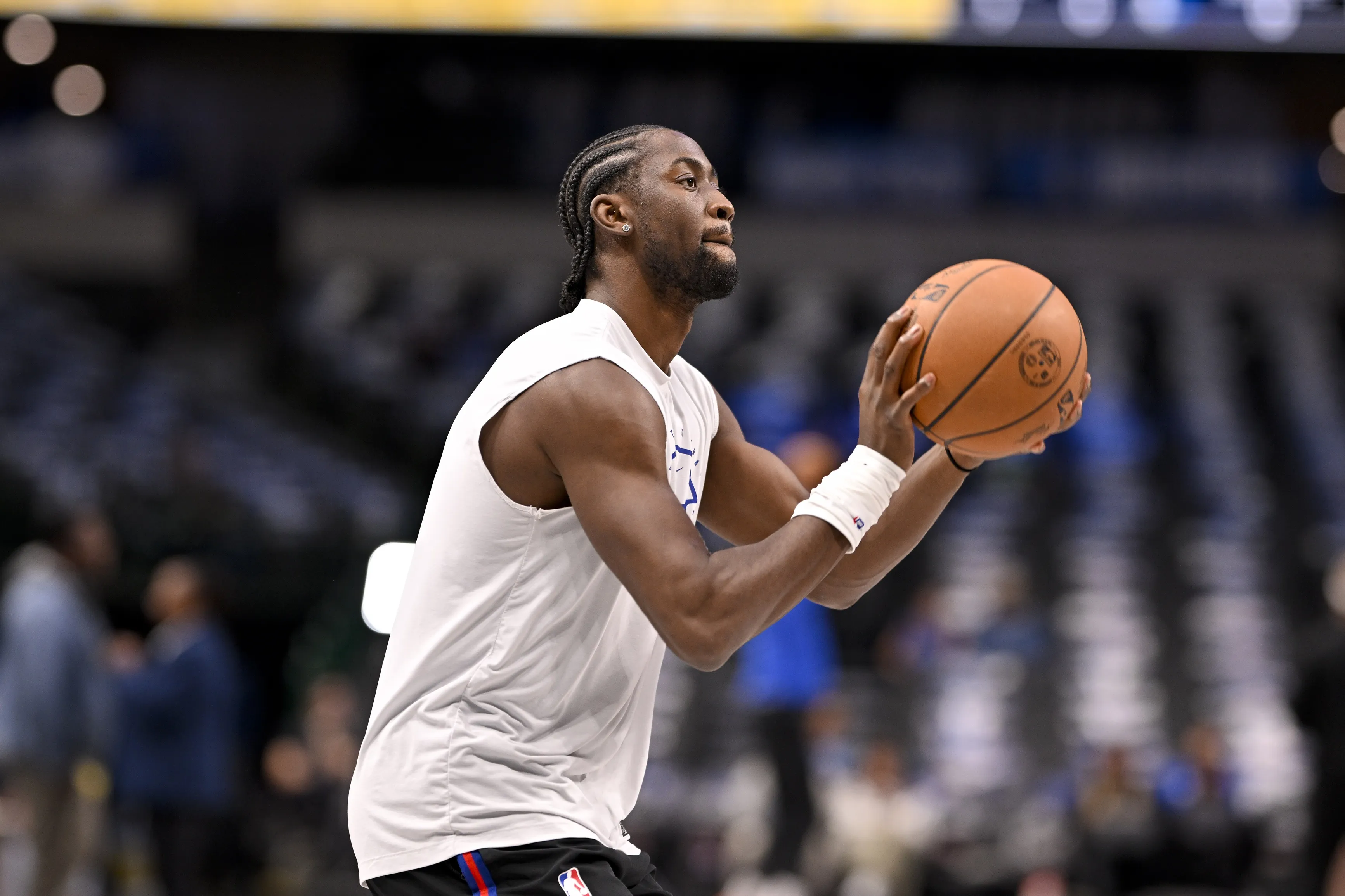 Pistons Monitor LeVert, Robinson Ahead of Home Date With Hornets