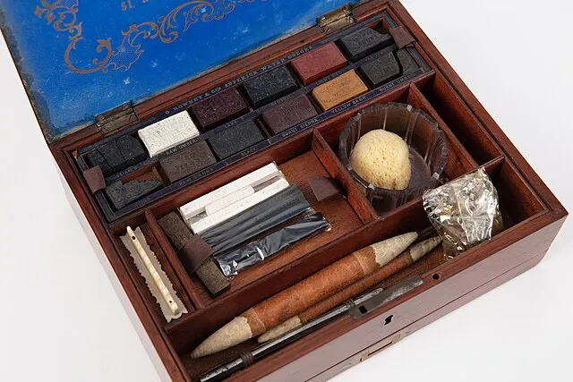 Auckland Museum Collections on Wikicommons