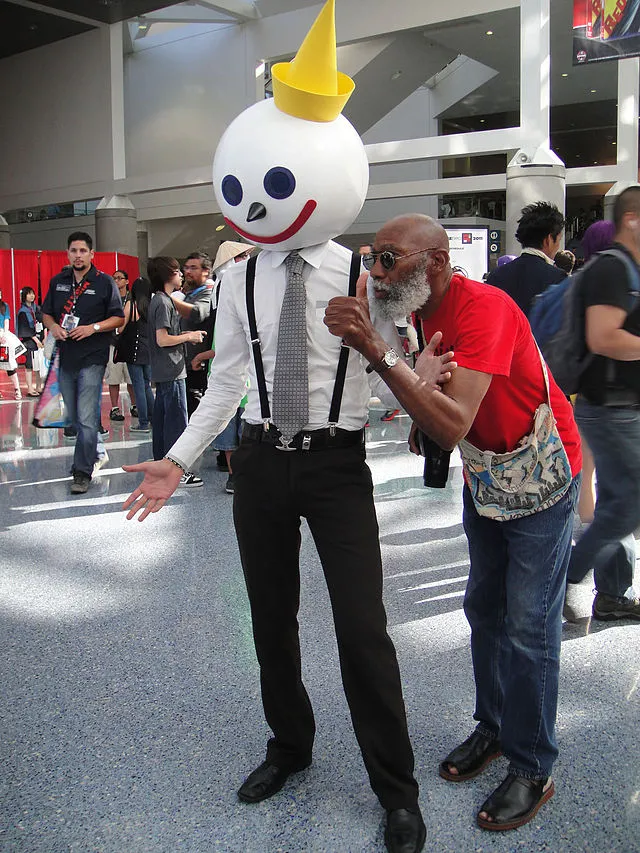 The Conmunity - Pop Culture Geek on Wikimedia Commons