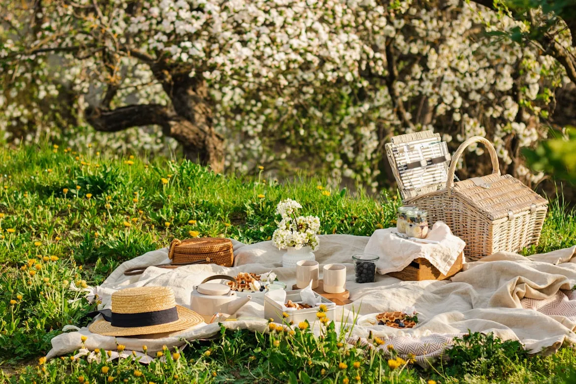 15 Foods Every '70s Kid Remembered From Family Picnics