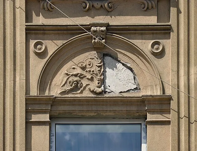 Aeou on Wikimedia Commons