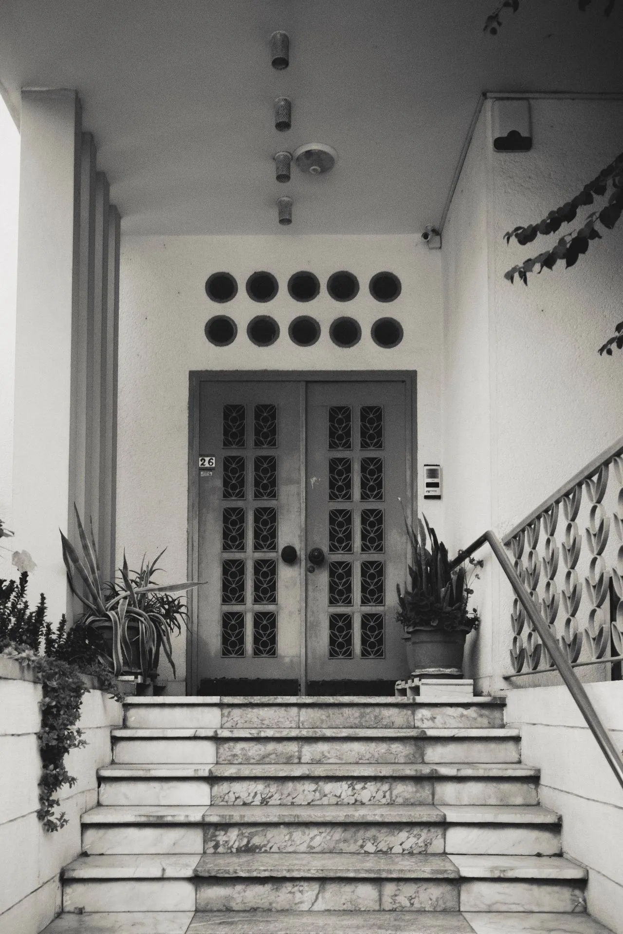 14 Things Every '60s Family Had Waiting by the Front Door