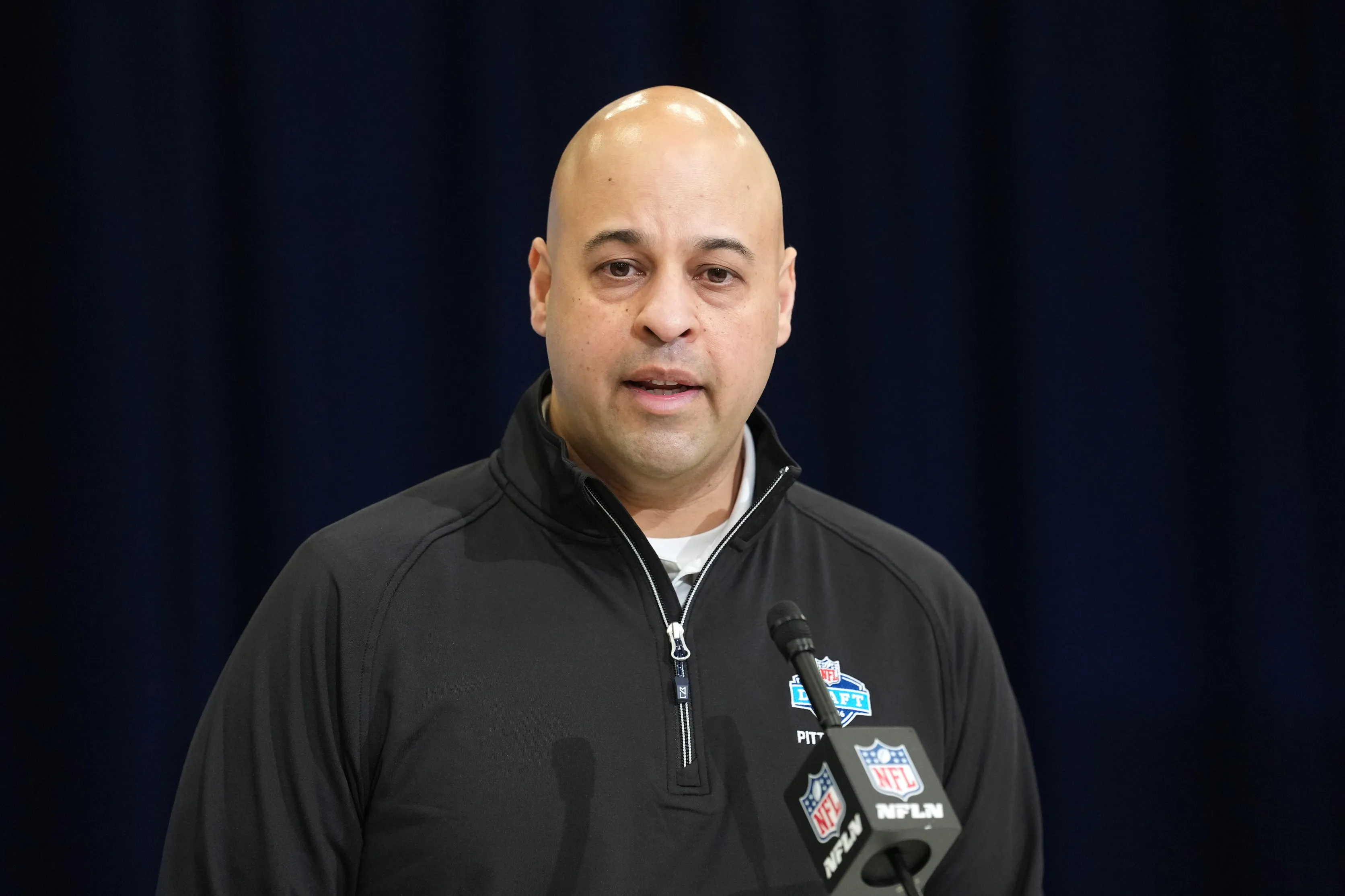 Steelers Face Uncertainty at Quarterback as New Era Approaches