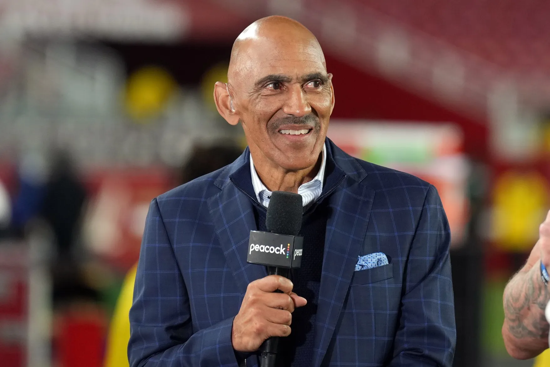 Silence Speaks Loudest as Dungy Declines to Address Belichick, Kraft Hall of Fame Votes