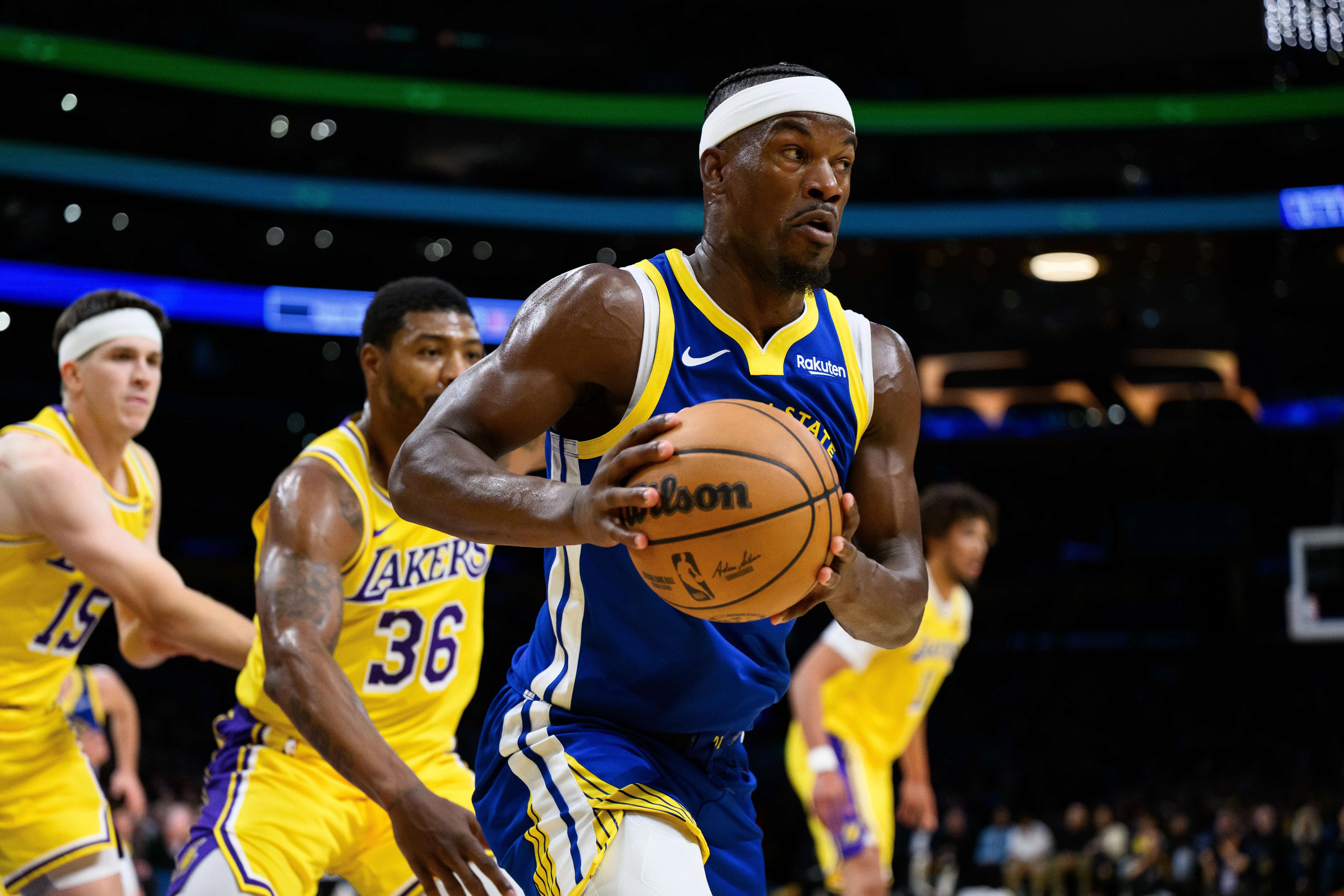 Warriors forward Jimmy Butler III (10) looks to pass during the second half against the Los Angeles Lakers at Crypto.com Arena