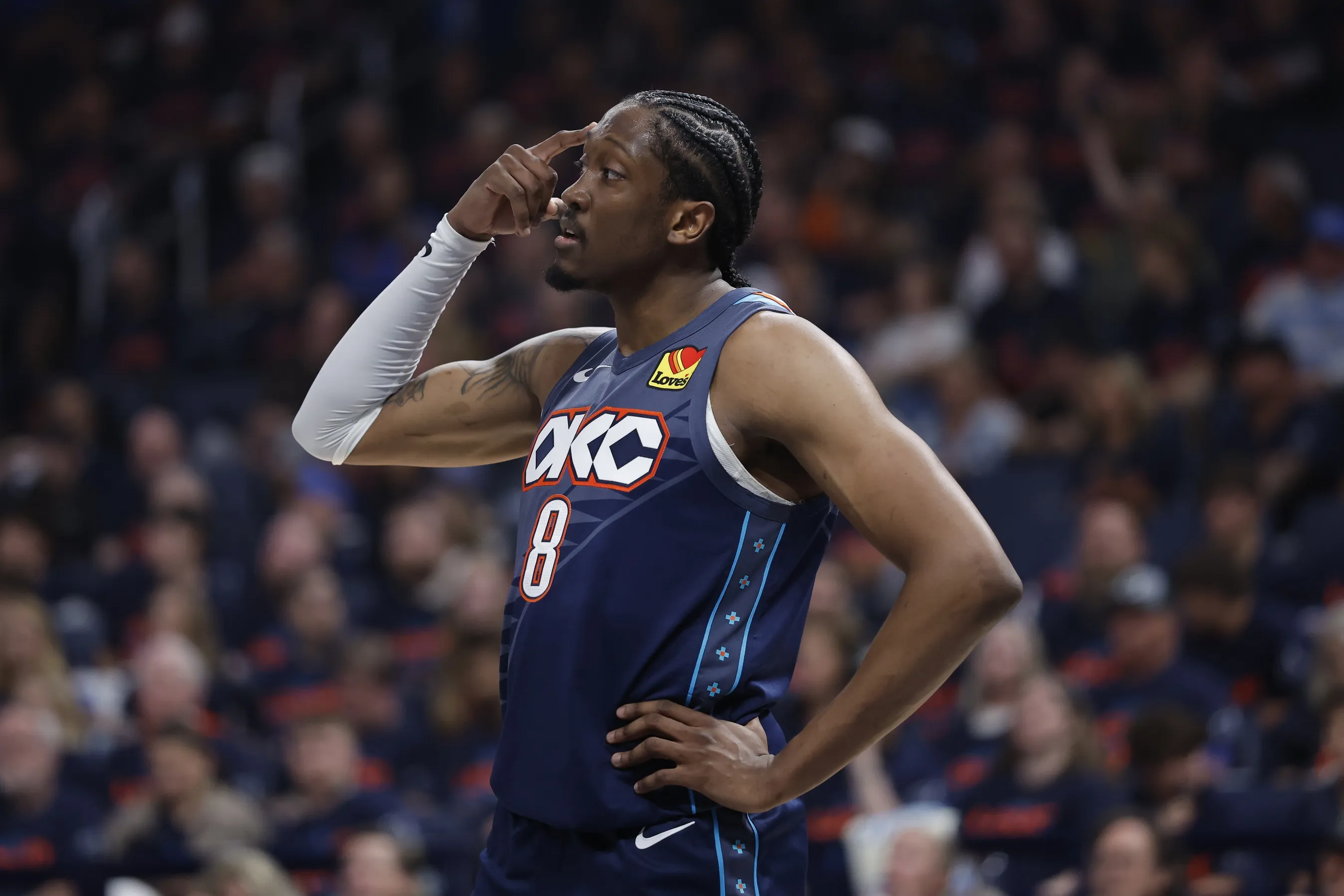 Thunder Face Early Test as Jalen Williams Exits Game 2 With Hamstring Concern