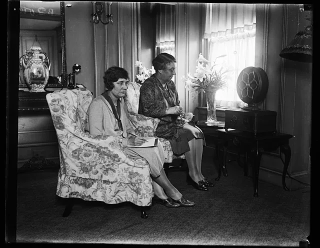 Harris & Ewing, photographer on Wikimedia Commons