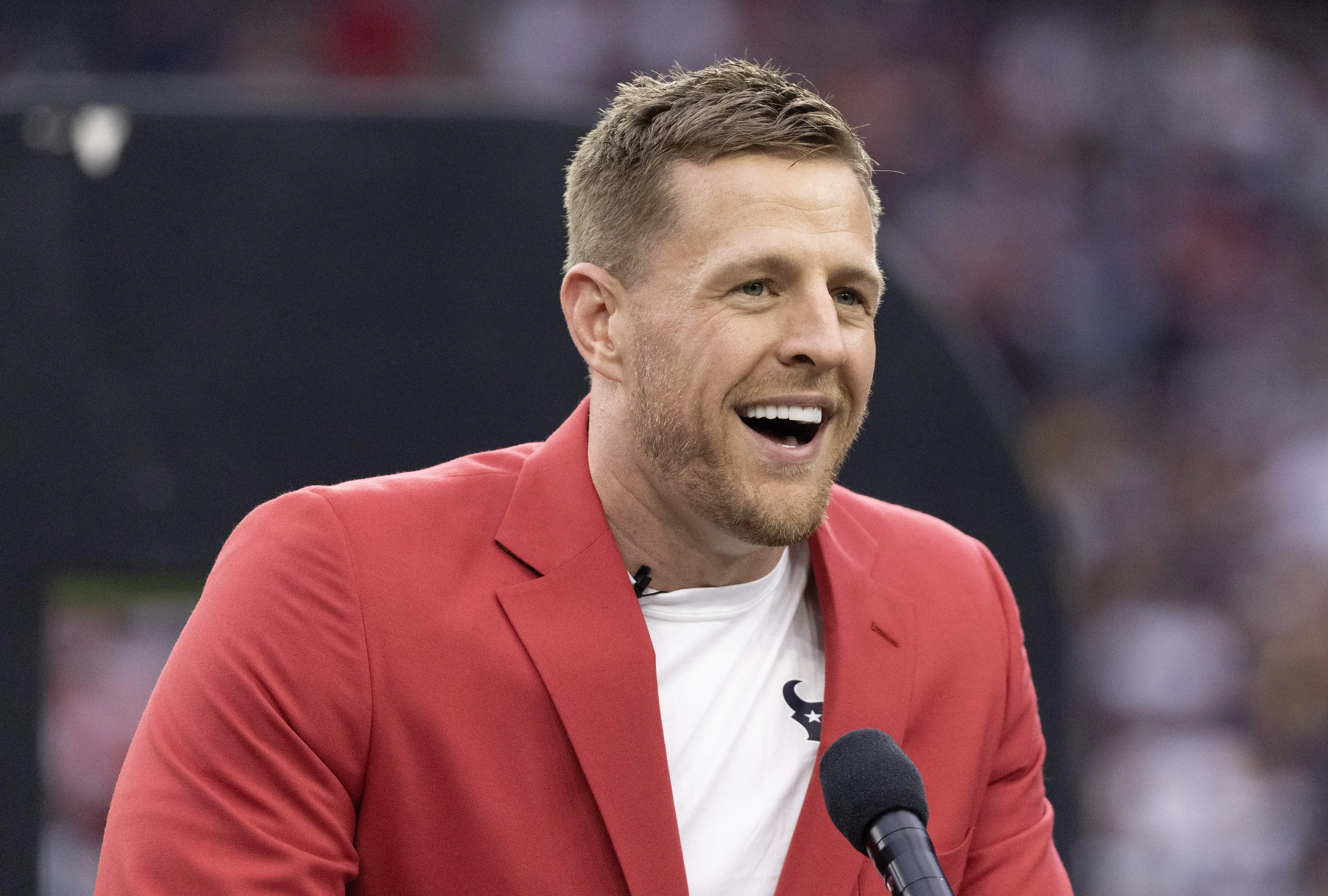 Texans Fall to Patriots in Divisional Round, Watt Reflects on Tough Loss