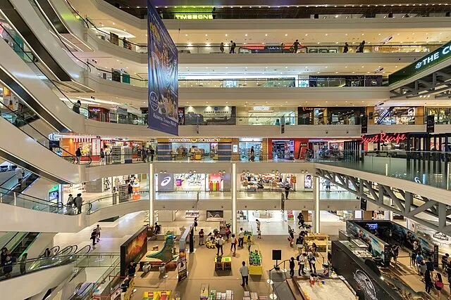 10 In-Store Shopping Experiences That Kids Today Will Never Know