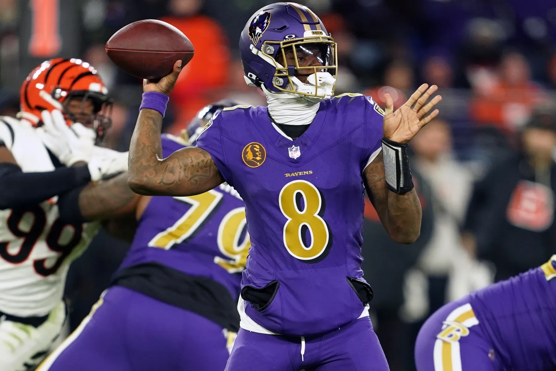 Ravens, Steelers Look for QB Answers as Jackson and Rodgers Seek Late-Season Reset