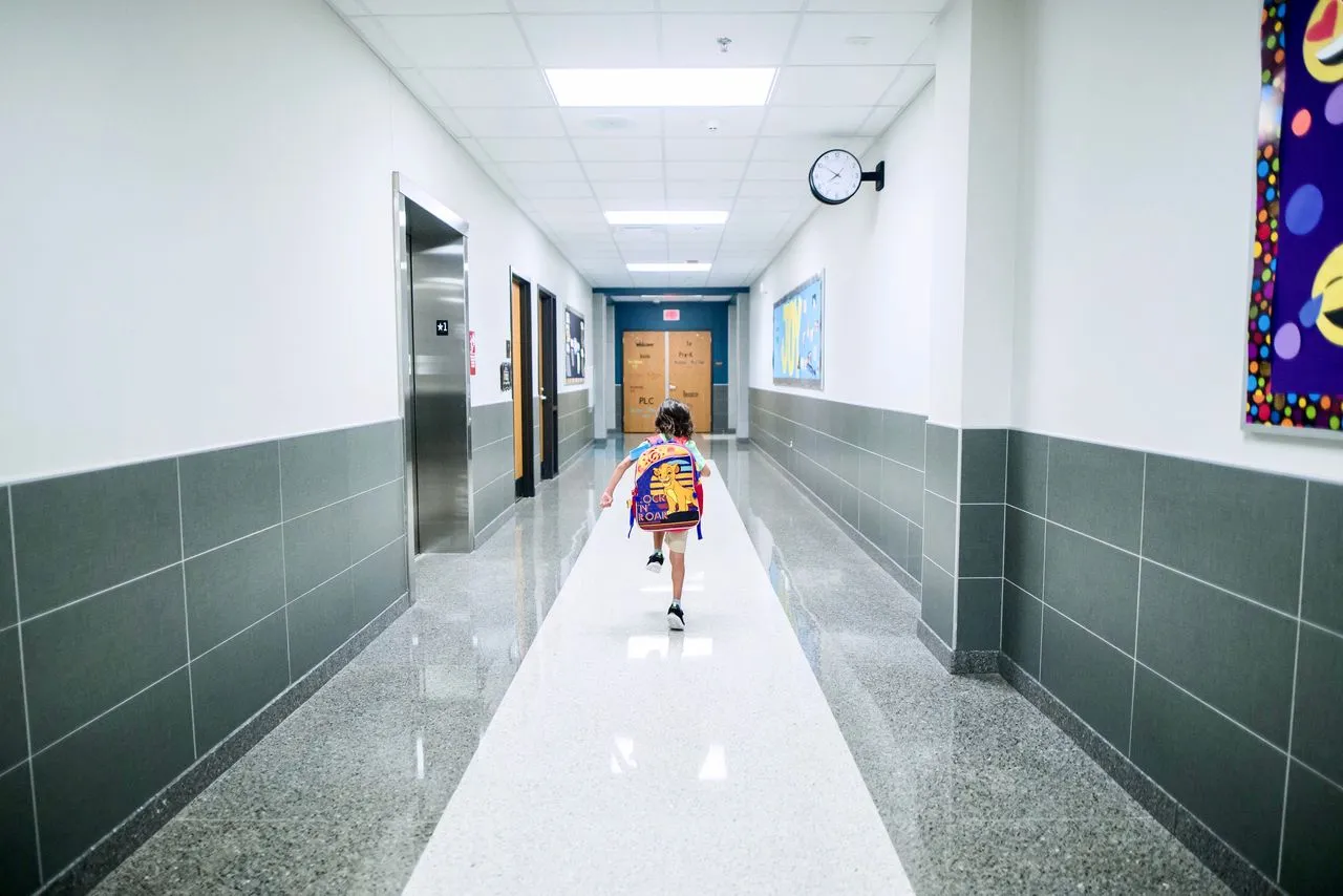 16 Things Every '80s Kid Remembered About the Last Day of School