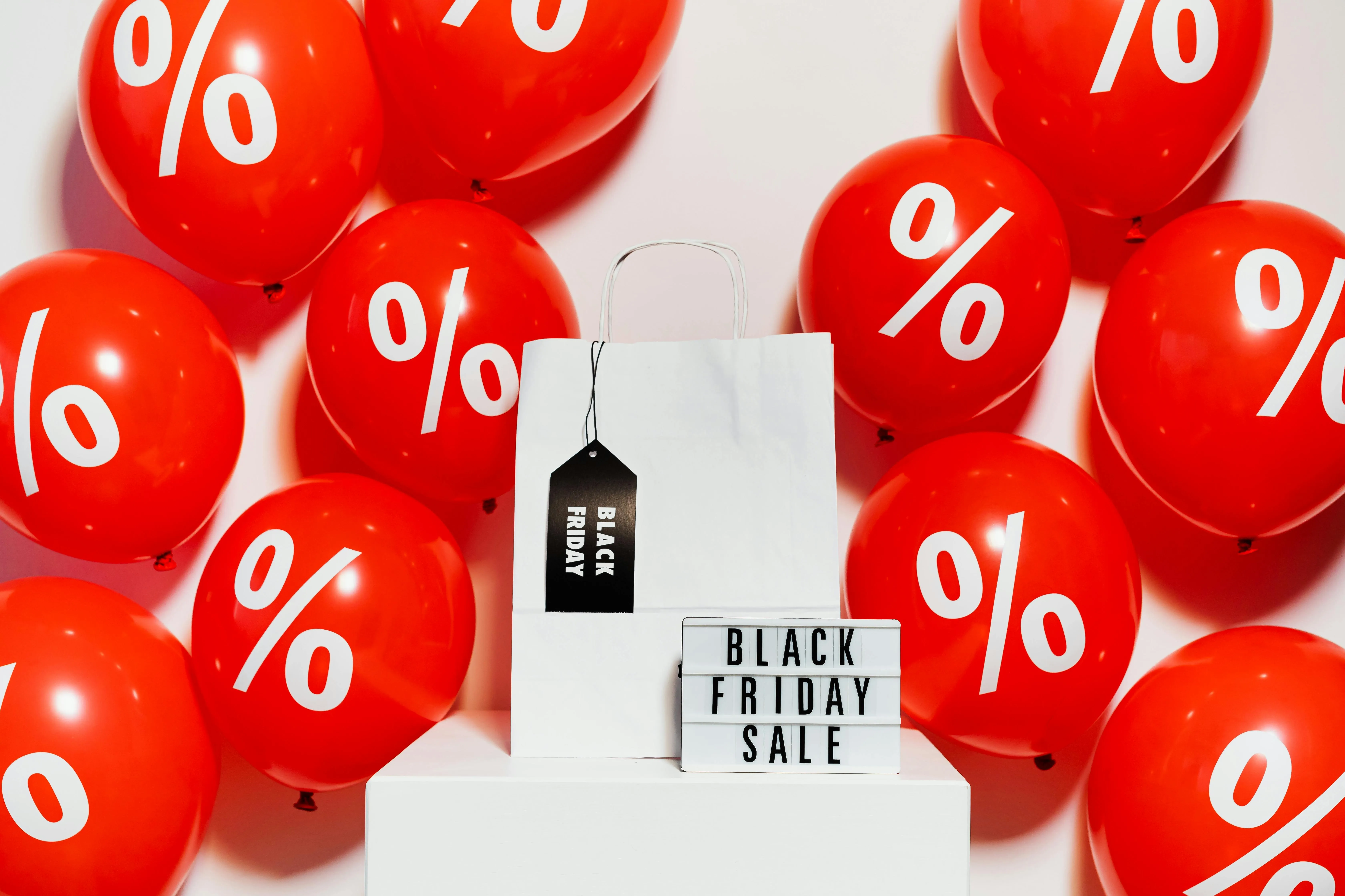 15 Stores That Defined Black Friday in Its Glory Years