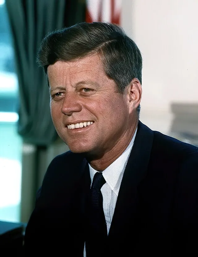 Cecil Stoughton, White House on Pexels 