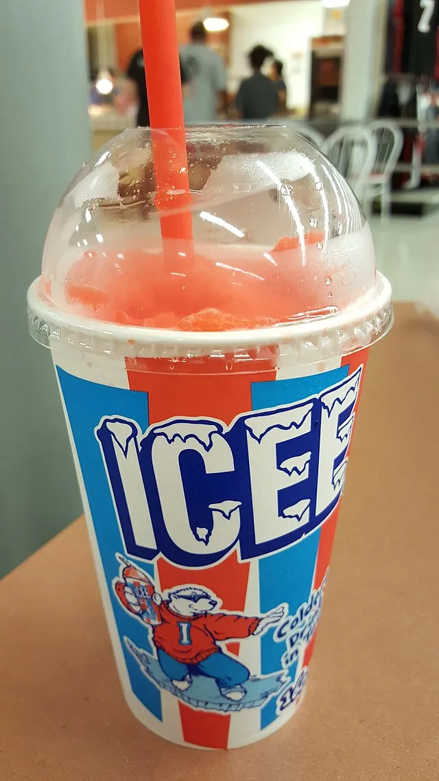 Pmattes on Wikimedia Commons 