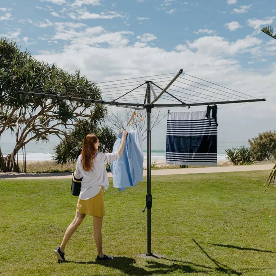 Aussie Clotheslines & Letterboxes on Wikicommons