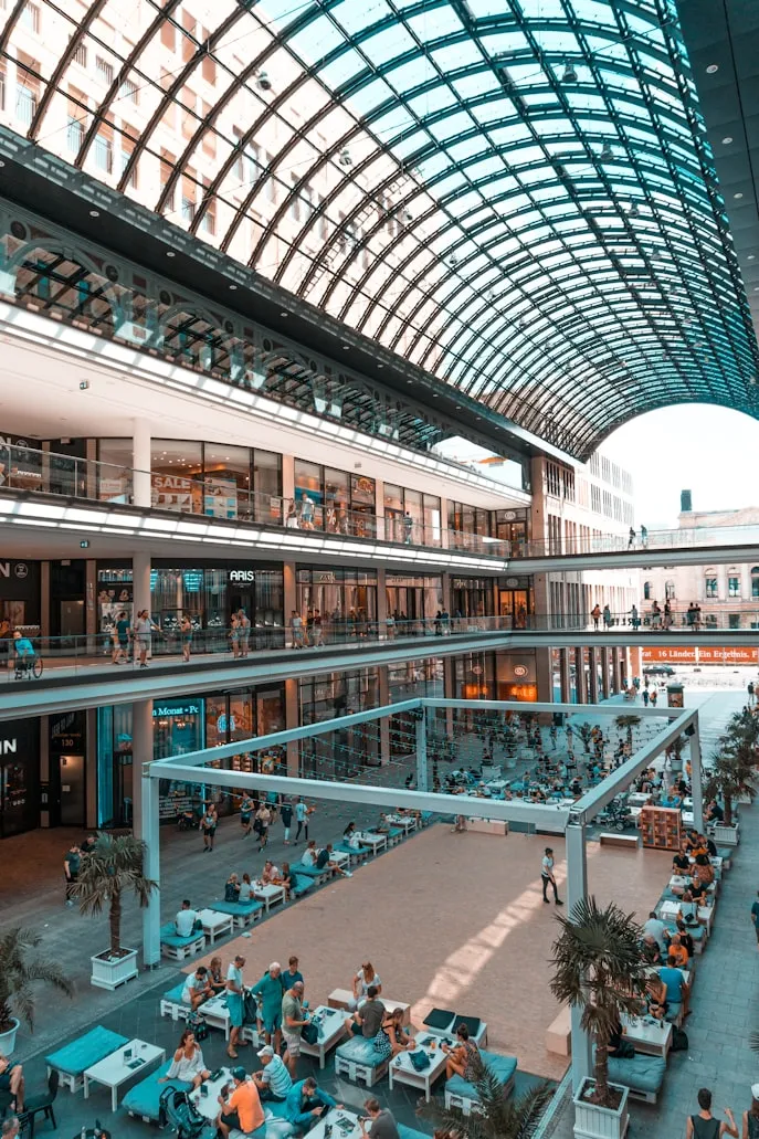 10 Shopping Mall Features That Kids Today Wouldn’t Understand