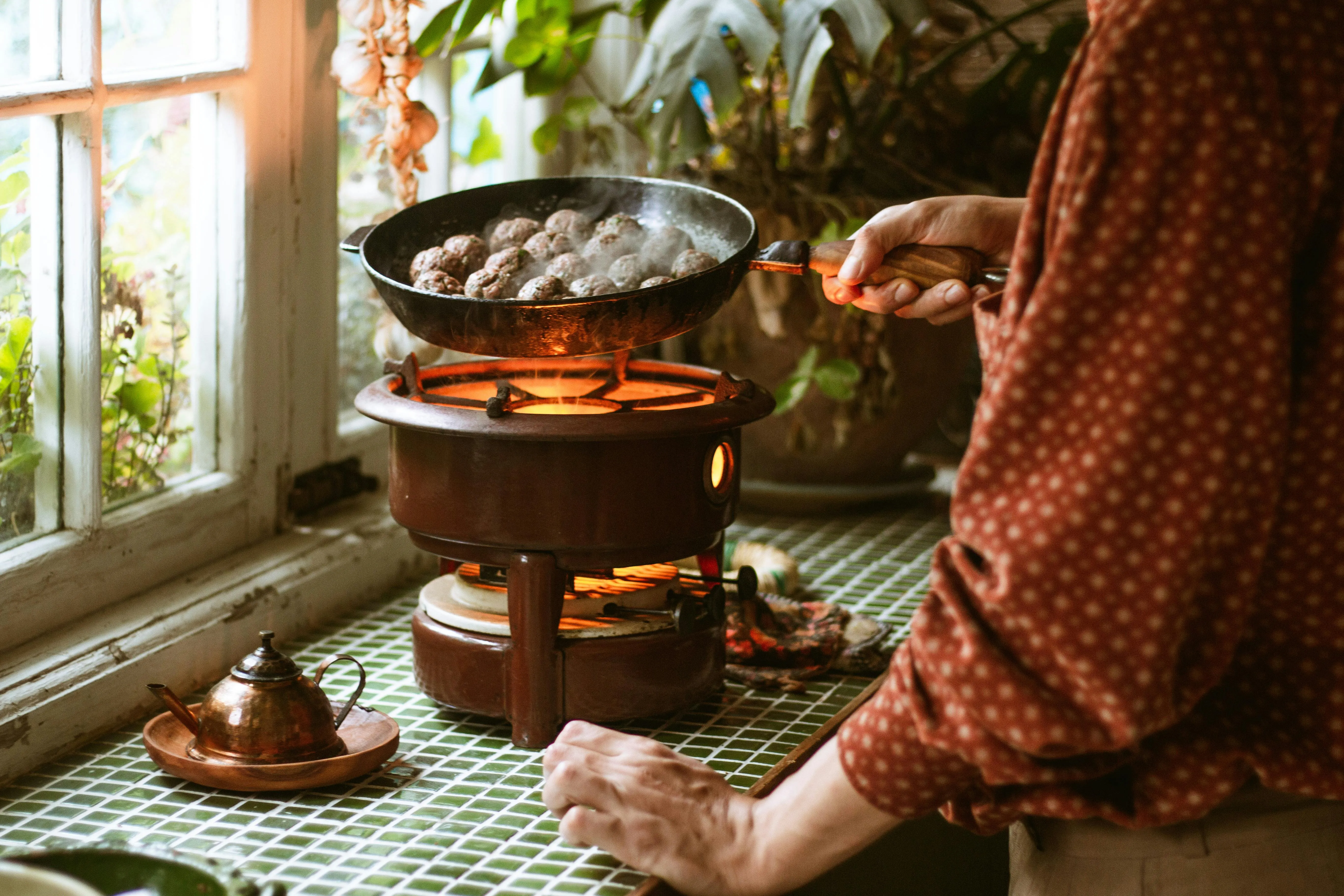 TIVASEE . on pexels