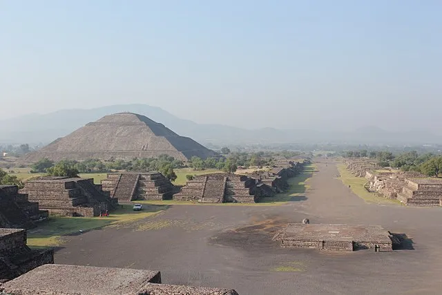 Arian Zwegers on Wikimedia Commons