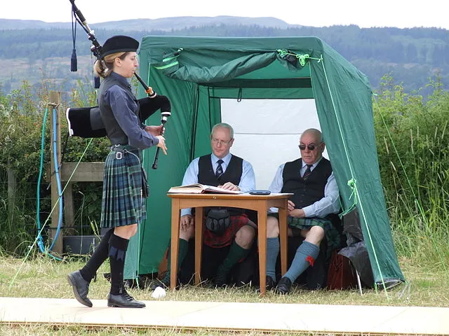 L E X commons on wikimedia