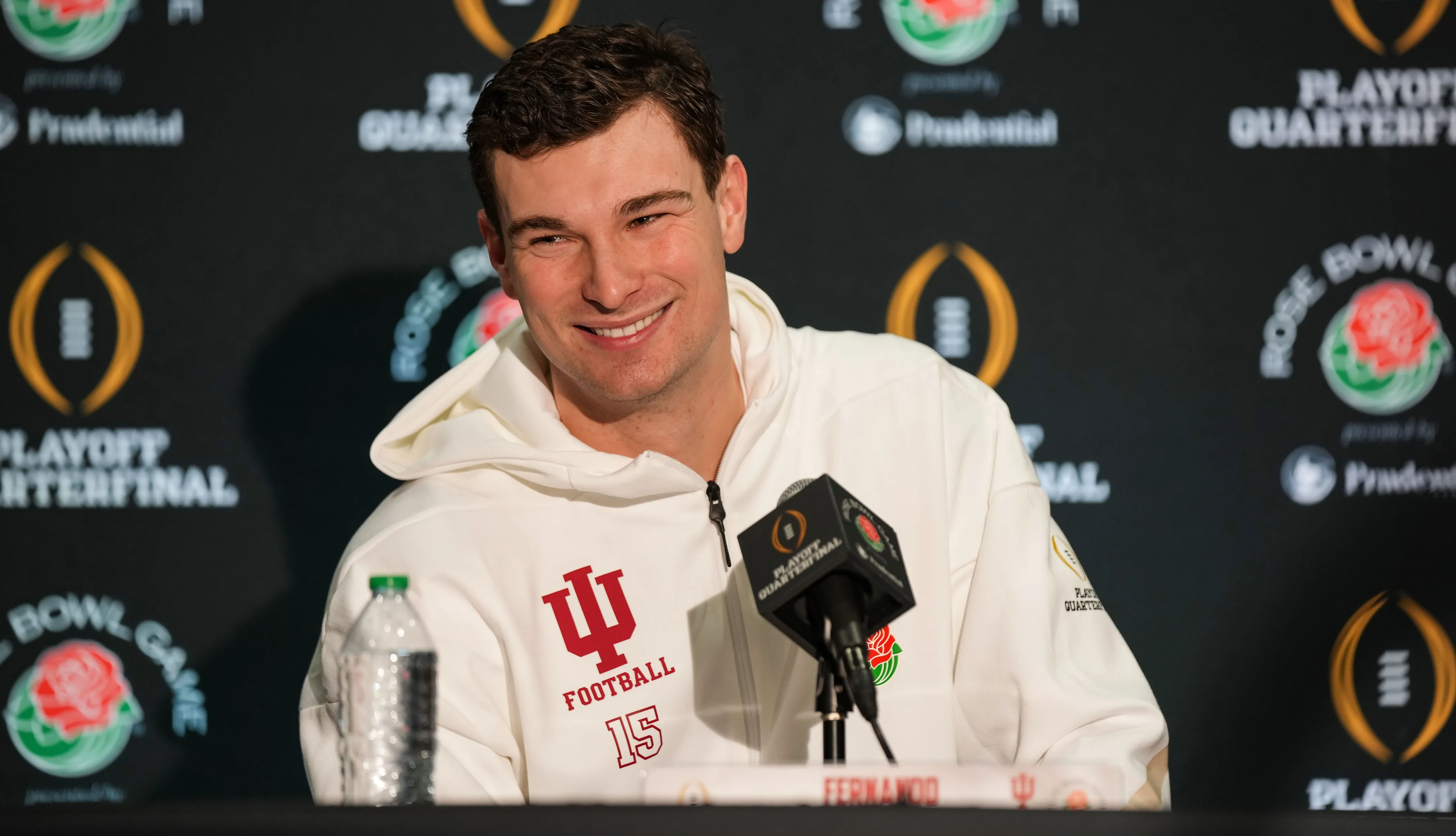 Alabama’s Deontae Lawson Labels Indiana QB Fernando Mendoza “Elite” Ahead of Rose Bowl