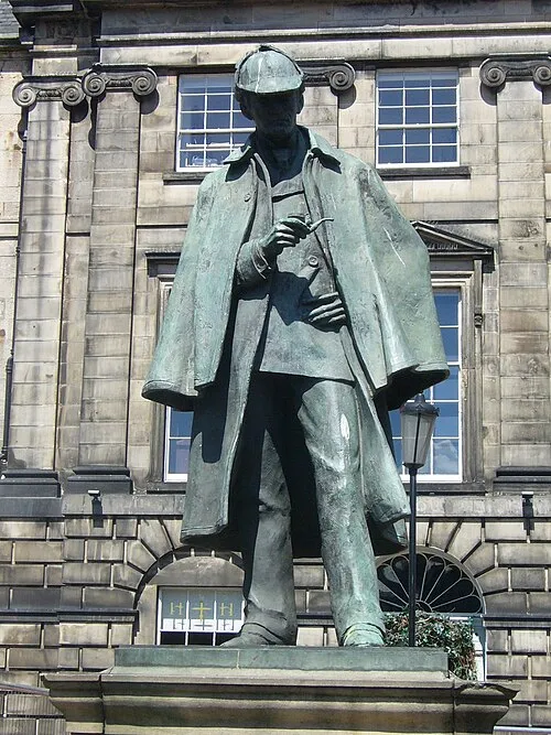 Kim Traynor on Wikimedia Commons