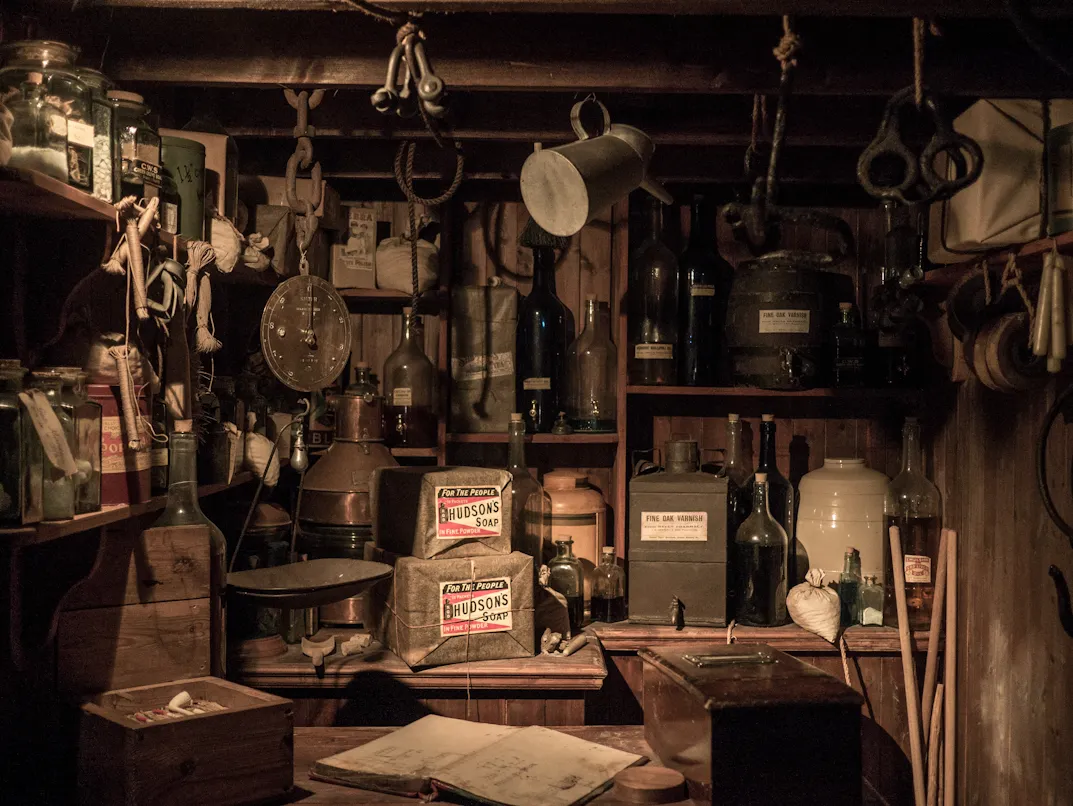 12 Everyday Objects That Served Multiple Purposes in the Past