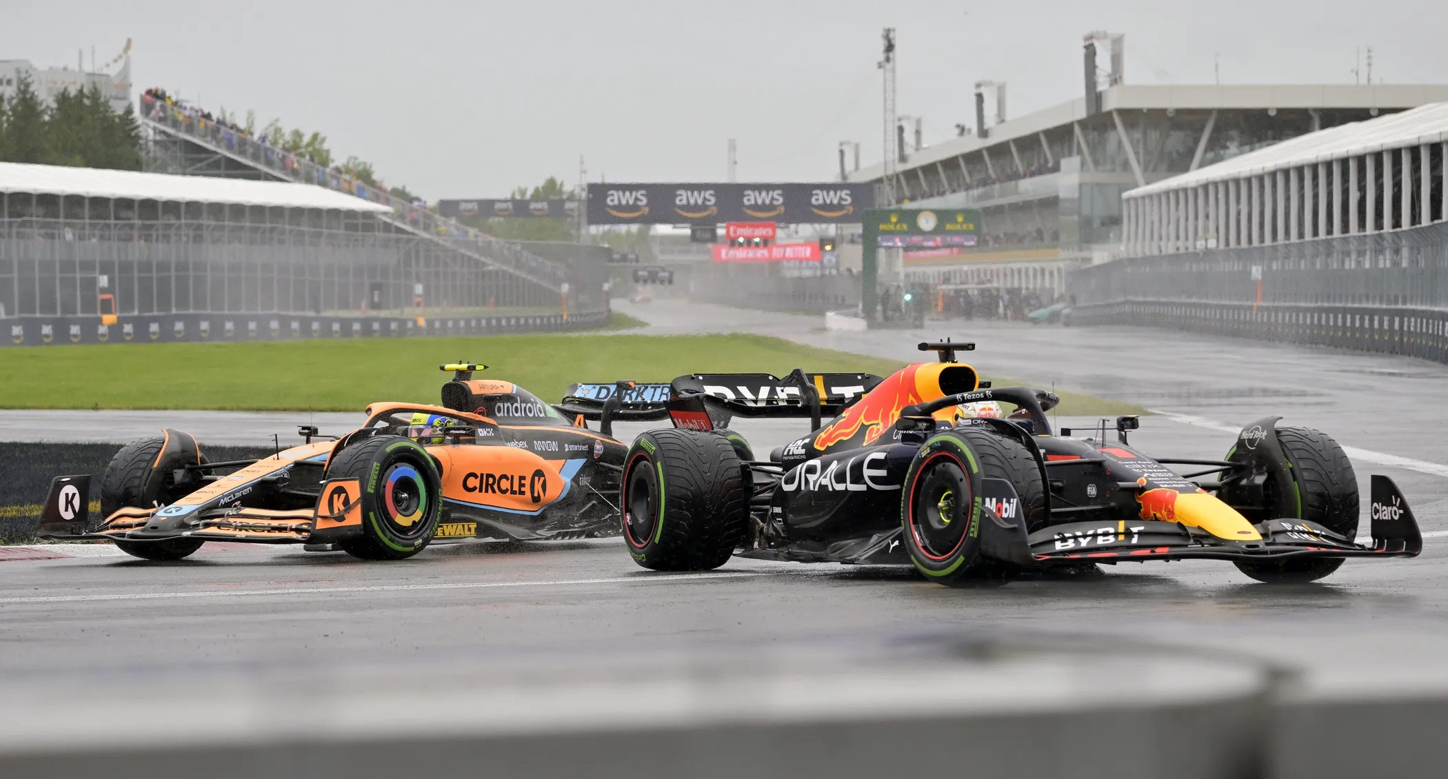 Max Verstappen Reveals his Conversation With Daniel Ricciardo to Secure the No. 3