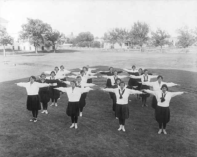 University of Texas at Arlington Photograph Collection on Wikicommons