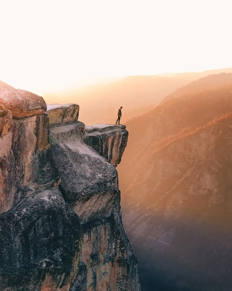  Leio McLaren from Unsplash