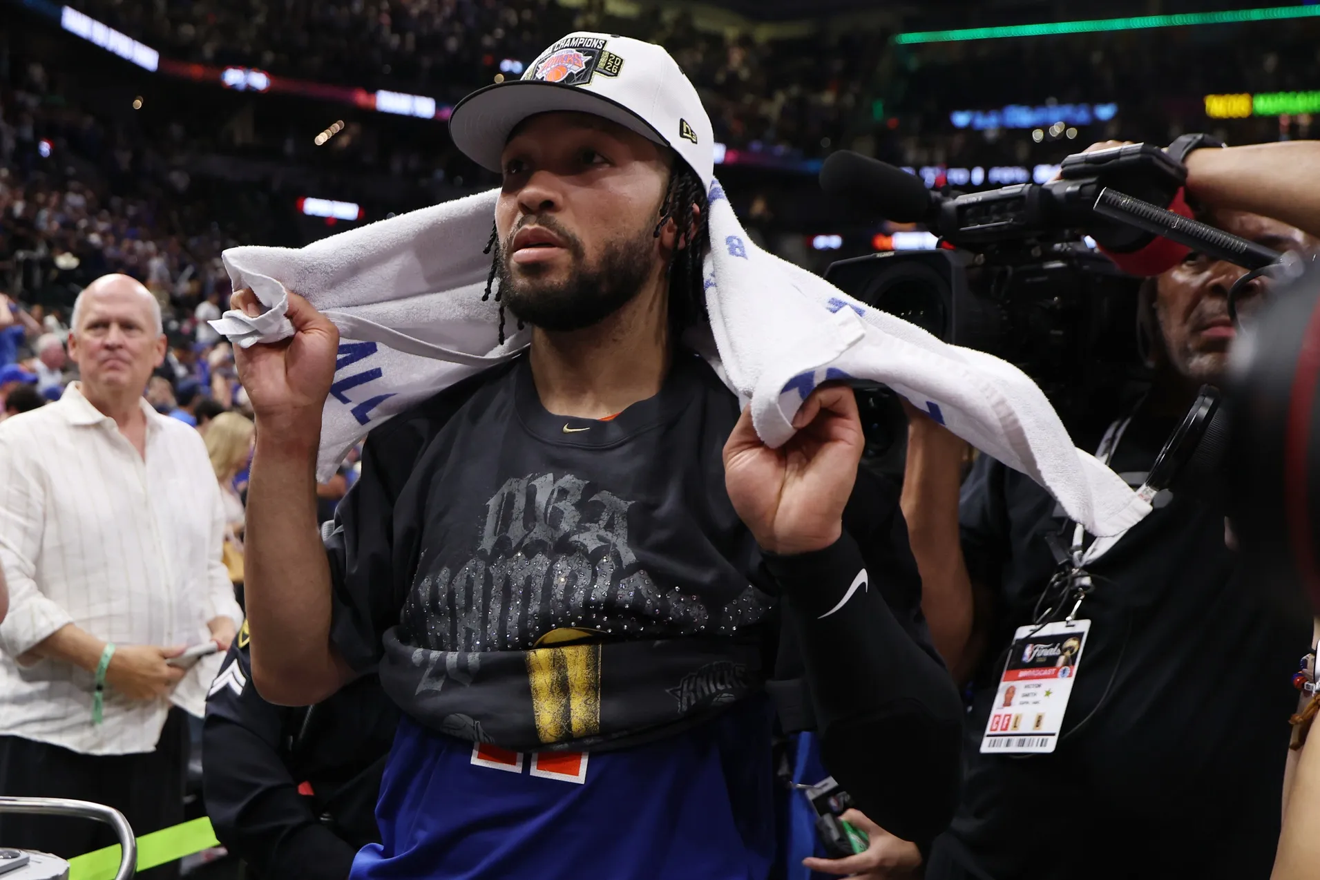 Mark Messier Salutes Jalen Brunson After Knicks End 53-Year Title Drought