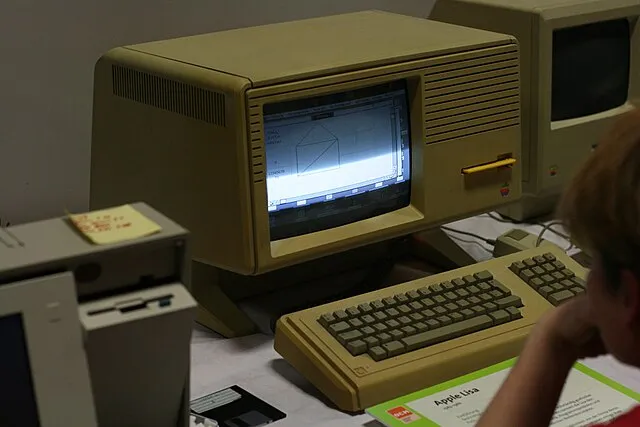 Wolfgang Stief on Wikimedia Commons