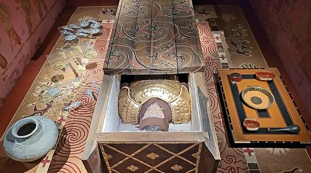 Bernard Gagnon on Wikimedia Commons