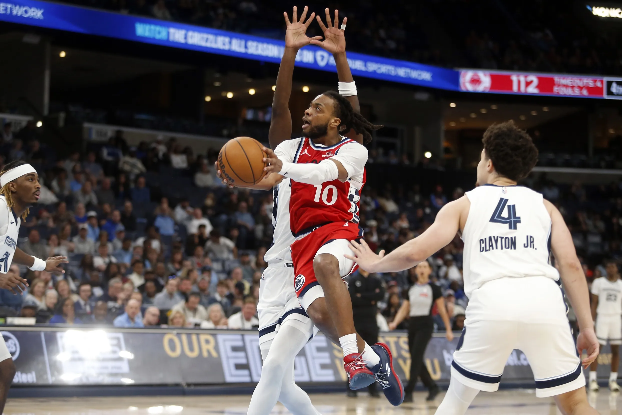Darius Garland Shines as Clippers Hold Off Grizzlies in Emotional Night