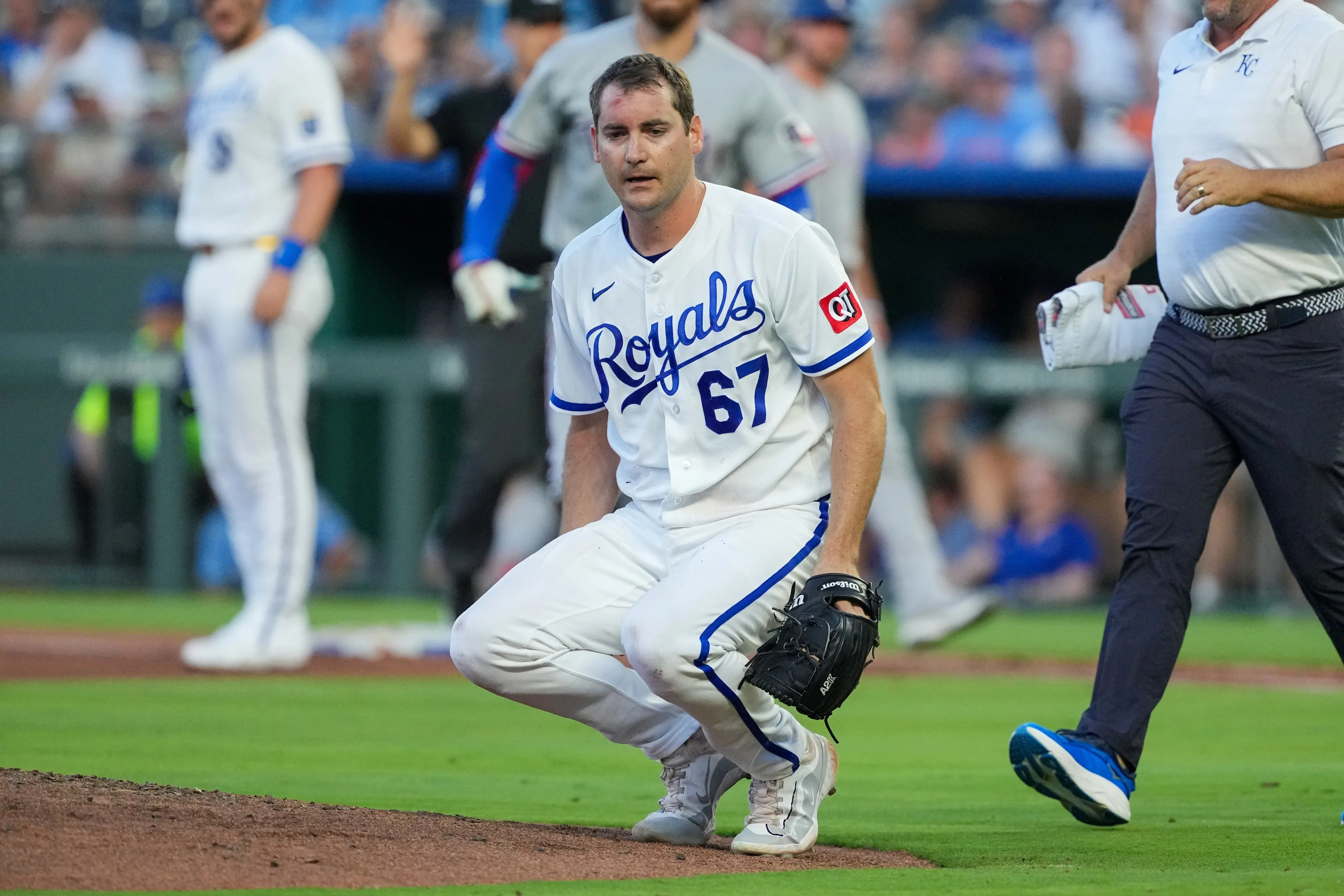 Seth Lugo Struck by 107 MPH Liner in Frightening Moment vs Rangers