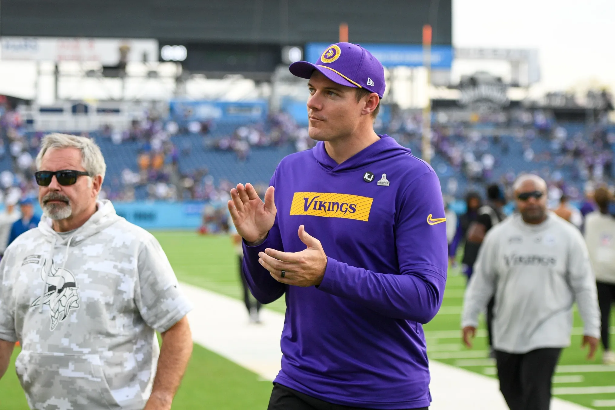Kevin O’Connell Weighs Timing of Vikings’ 2026 Starting QB Decision