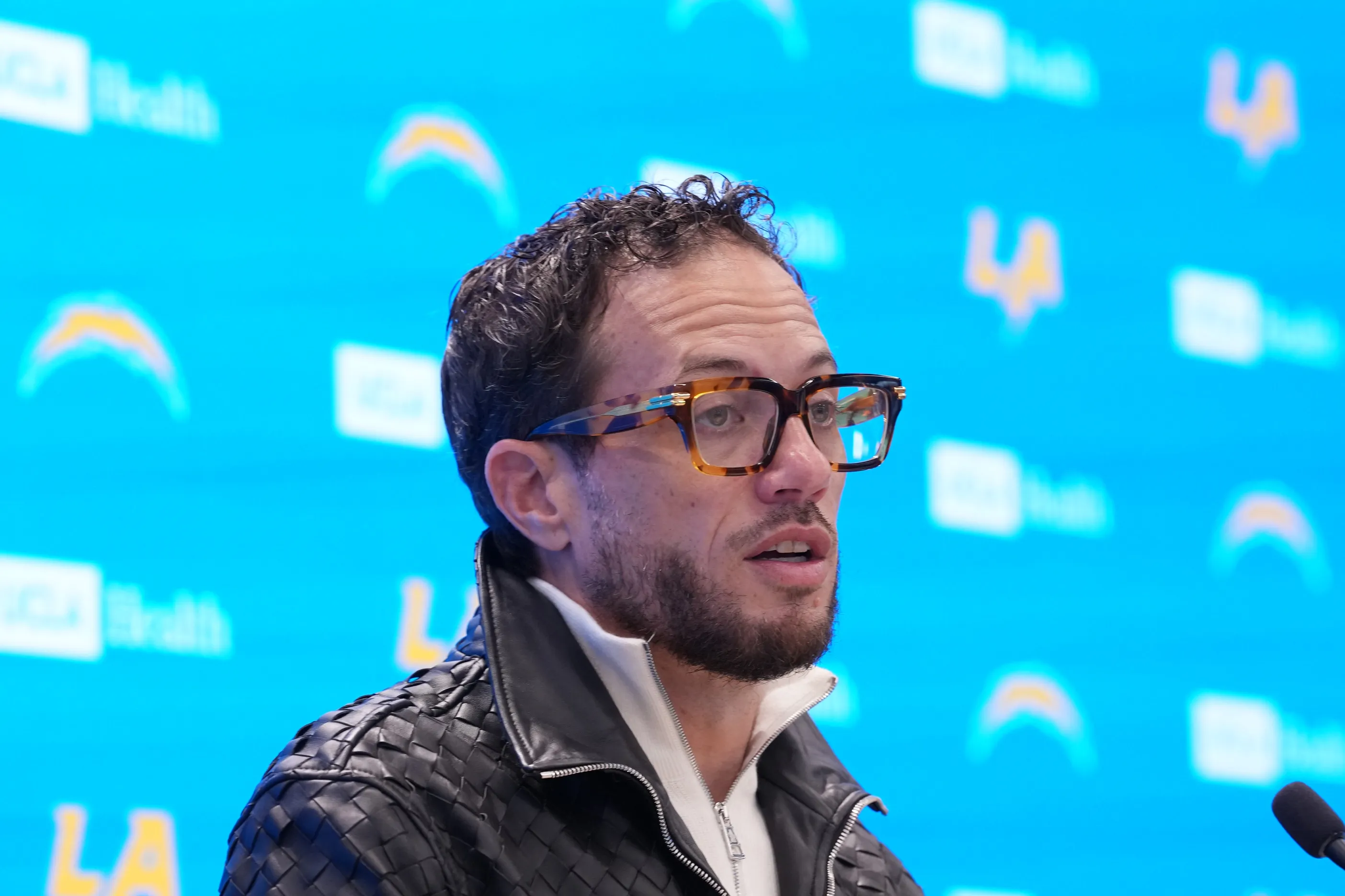 Eagles’ Offensive Coordinator Search Heats Up as 2026 Approaches