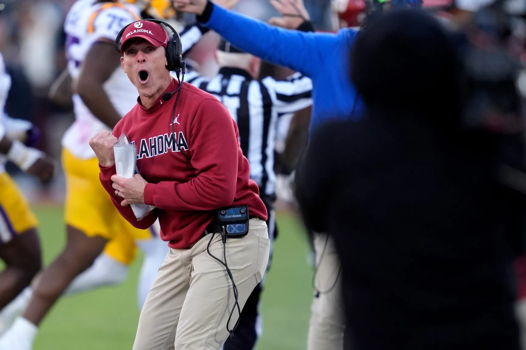 Oklahoma and Alabama Set for CFP Rematch in High-Stakes Showdown