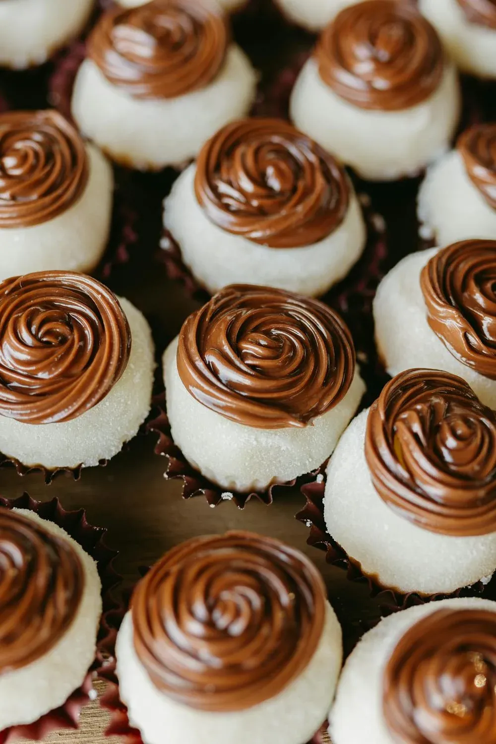 15 Discontinued ’90s Snack Cakes That We Still Crave